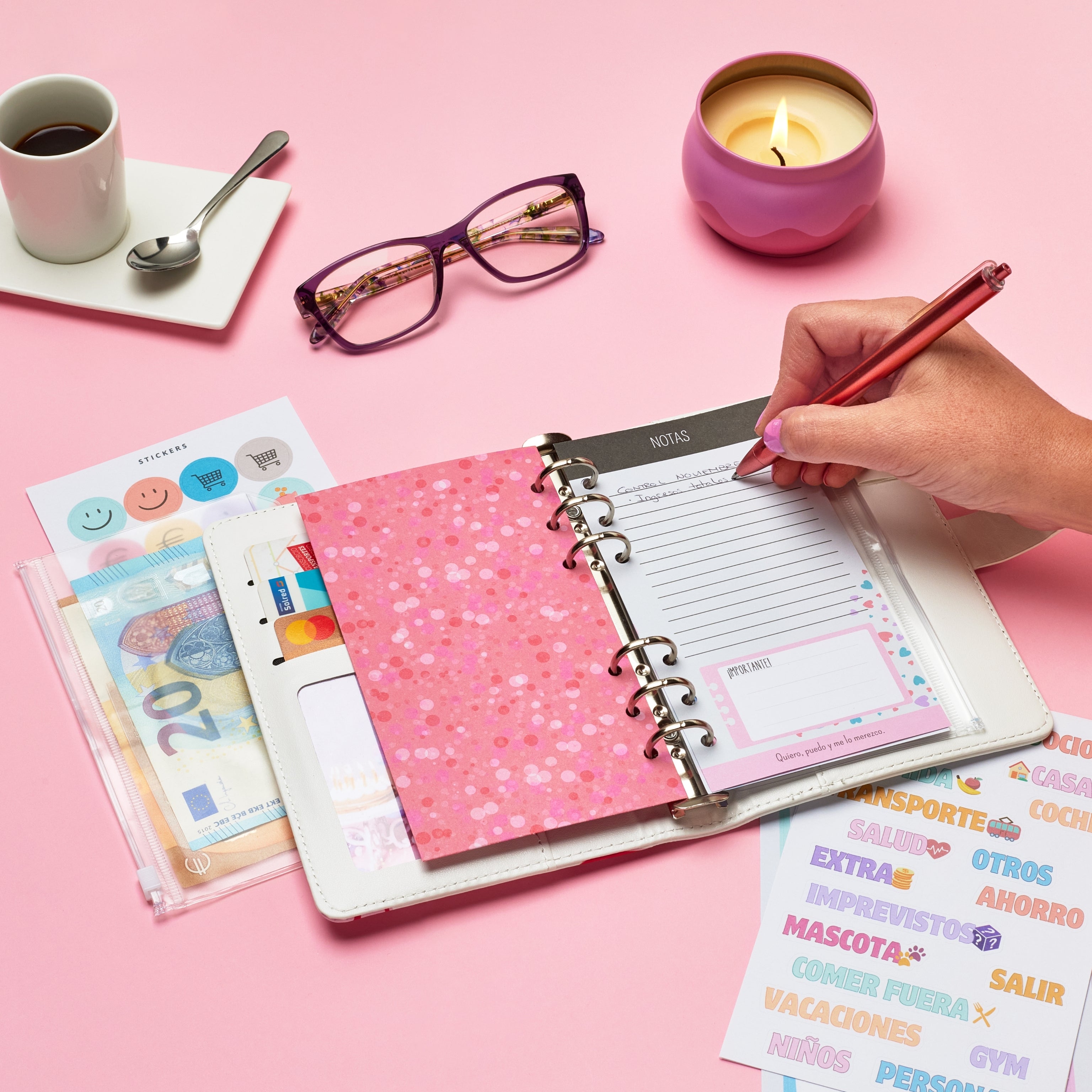 Libreta de Ahorro A6 Blanca Corazones